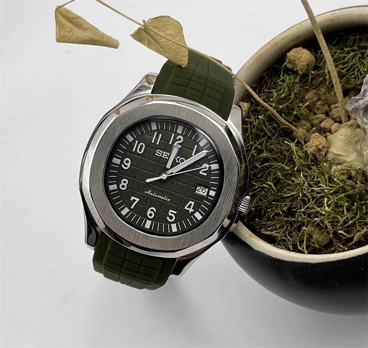 Aquanaut Mod "Green" Watch - Medford Mods