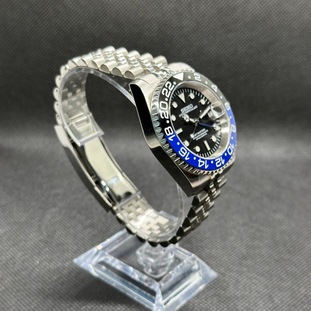GMT Mod "Batgirl" Dive Watch - Medford Mods