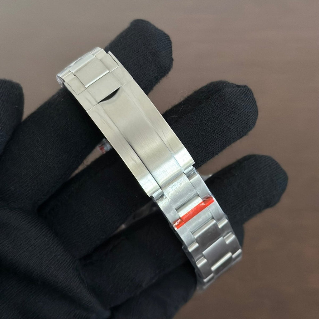 GMT Mod "Batman" Dive Watch (Metallic Logo) - Medford Mods
