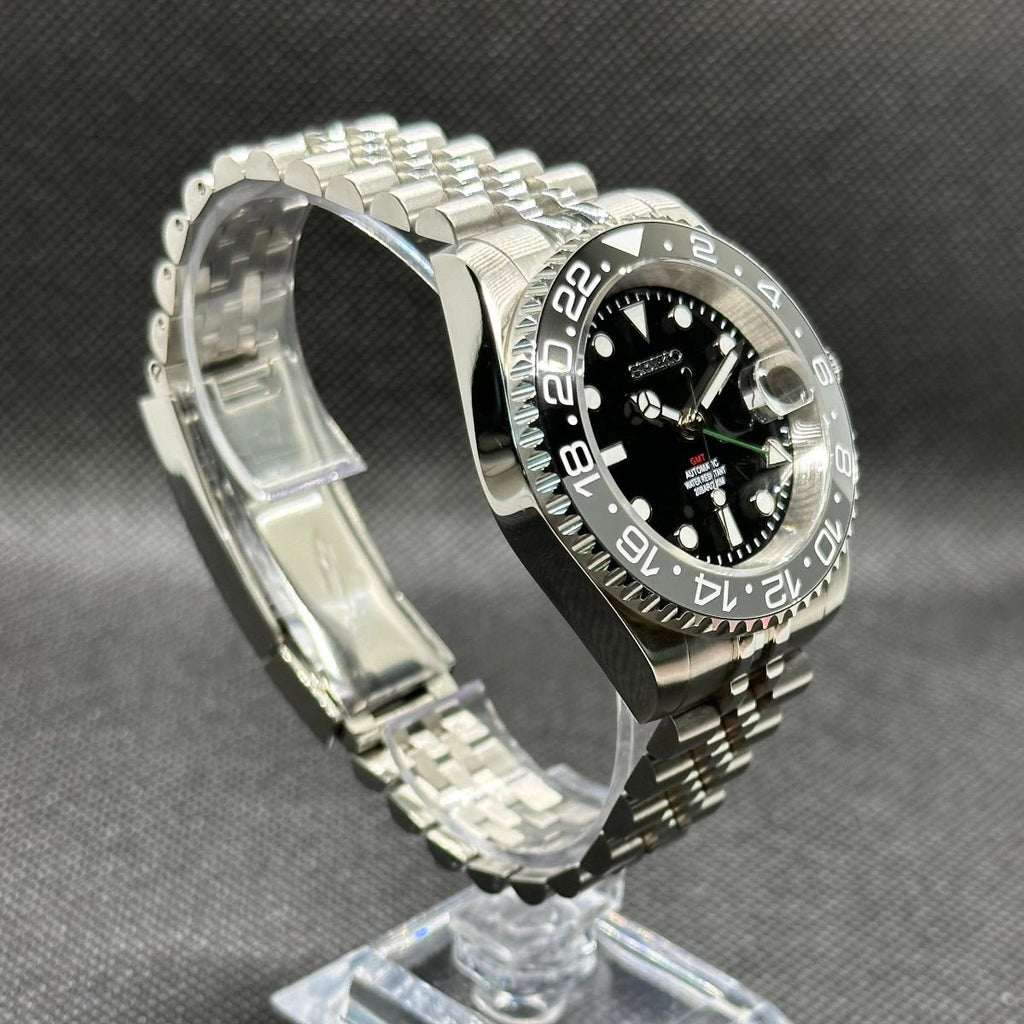 GMT Mod "Bruce Wayne" Watch (Metallic Logo) - Medford Mods