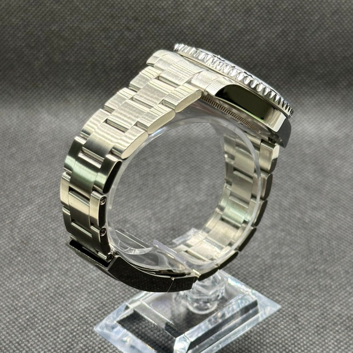 GMT Mod "Coke" Watch - Medford Mods