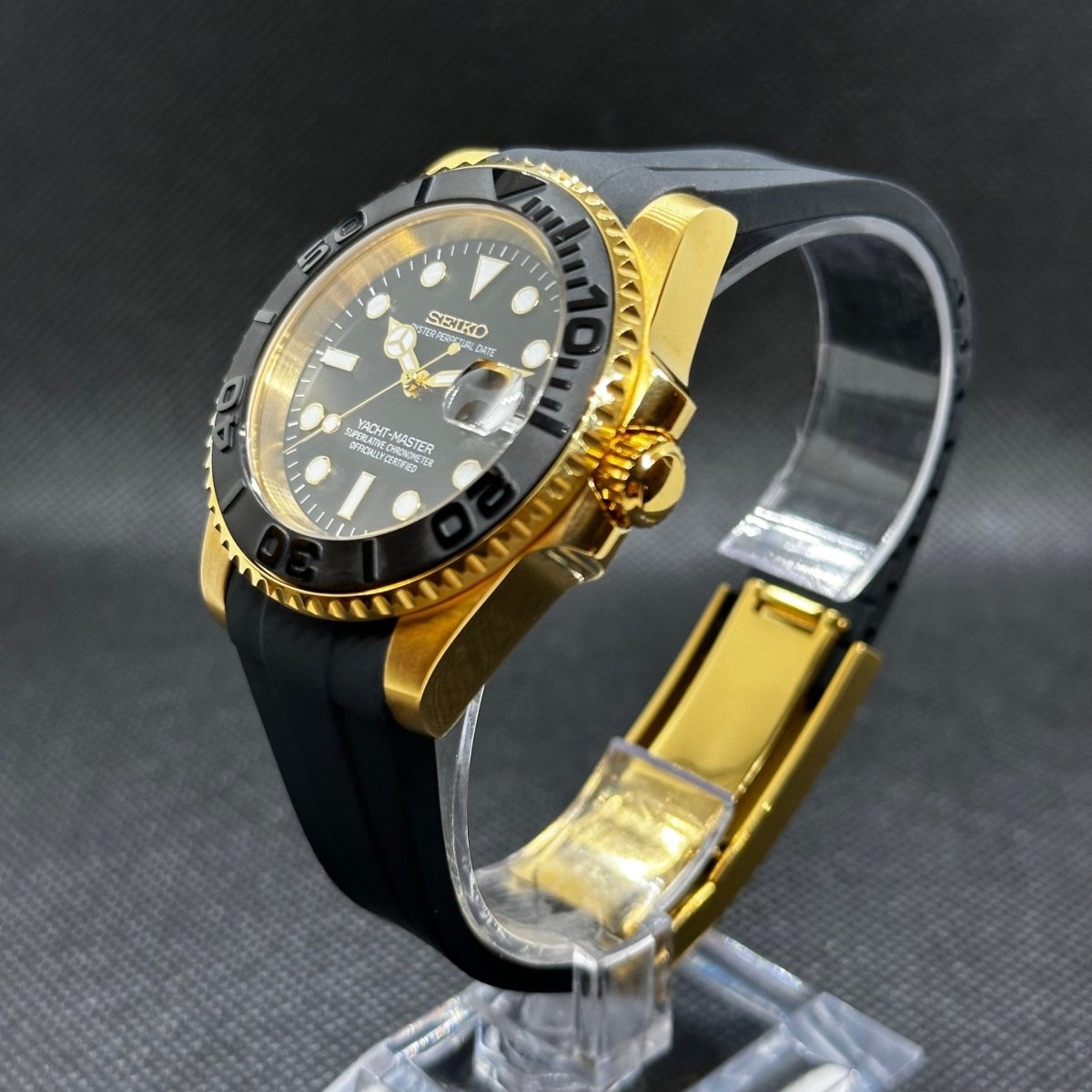 Yacht - Master Mod "Yellow Gold" Watch - Medford Mods